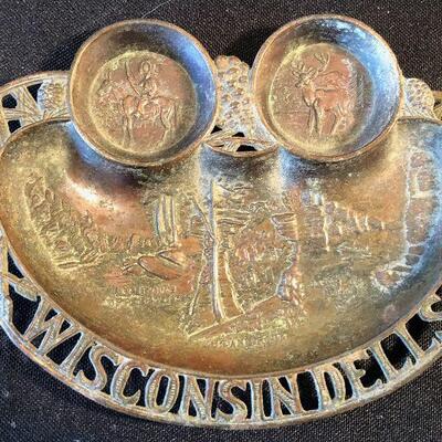 #682 Wisconsin Dells Coin Tray _ ANTIQUE