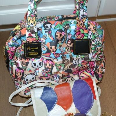 LOT 98 BAGS, PURSES AND SCARVES