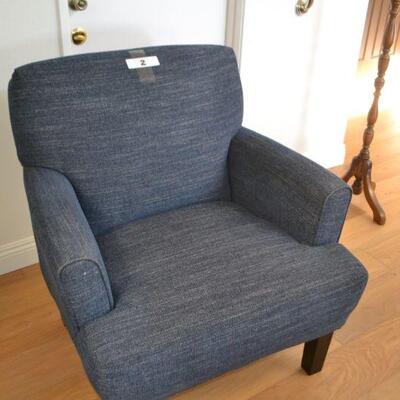 LOT 2 CHAIR