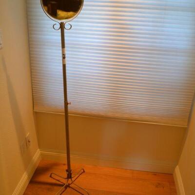 LOT 76   MIRROR ON METAL STAND