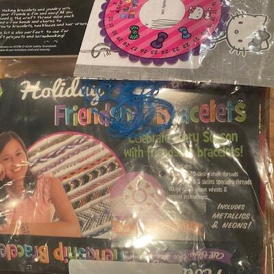 Lot of bracelet kits