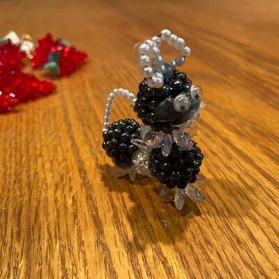 Lot of Vintage bead crafts