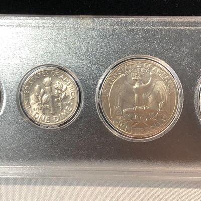 Lot 11 - Set of 1966 US Coins