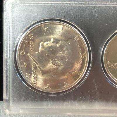 Lot 15 - Set of 1974 US Coins