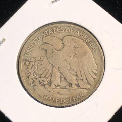 Lot 22 - 1942 Liberty Walking Half Dollar