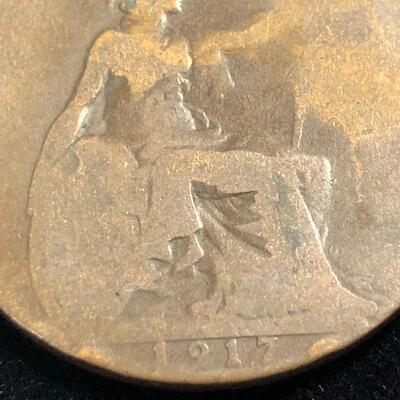 Lot 34 - 1917 and 1942 British Half Penny