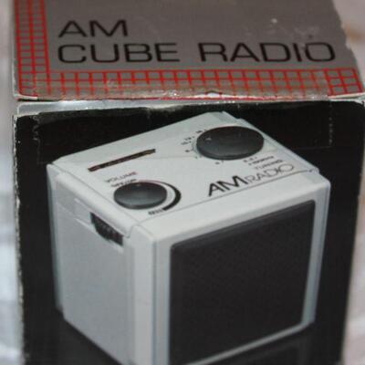 Cube radio and travel clock