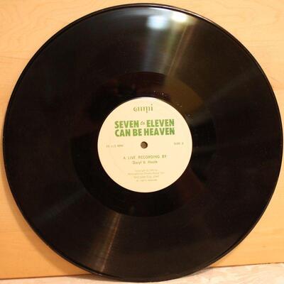 Vinyl Album, Mrs Daryl V. Hoole