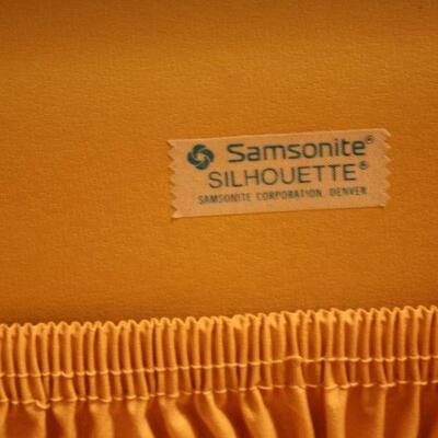 Samsonite train case