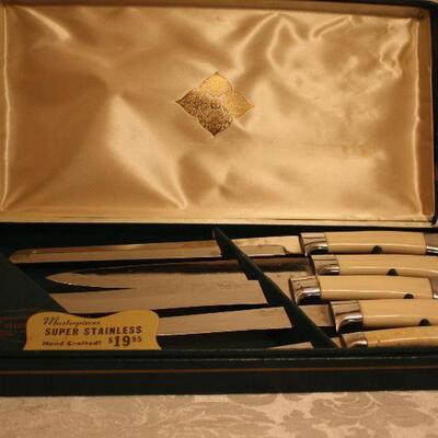 Vintage Knive Set