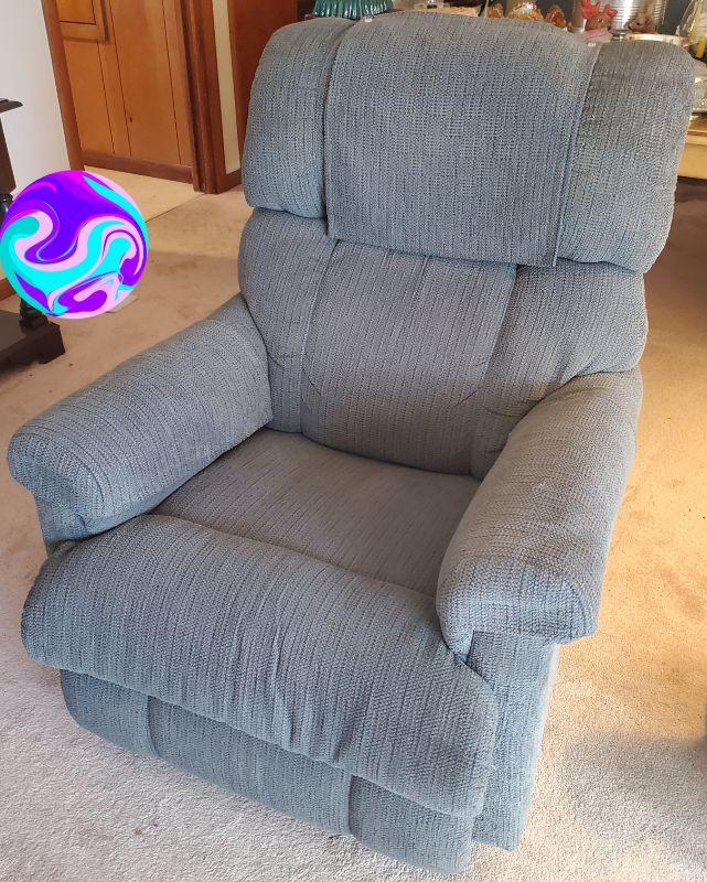 LAZY BOY ROCKER RECLINER #1 - BLUE | EstateSales.org