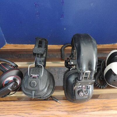 HEADPHONES