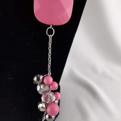 Silvertone Pink Beads Necklace