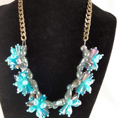 Turquoise Blue Flowers Necklace
