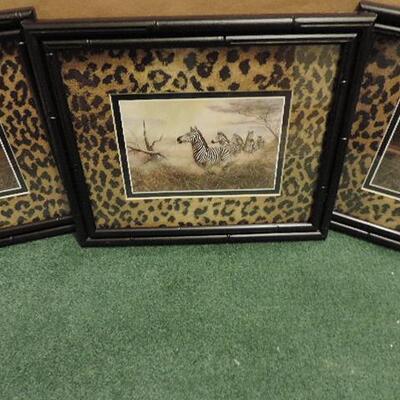 FRAMED ANIMAL ART AND TABLE LAMPS