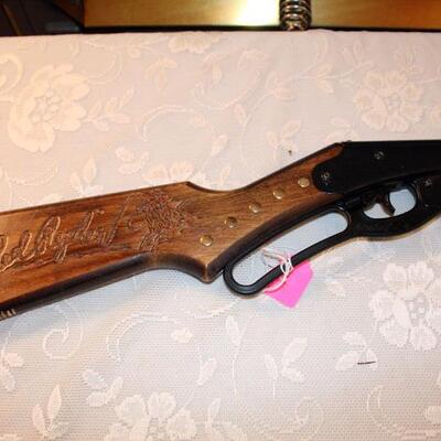 Vintage Daisy Red Ryder bb rifle, working (#3)