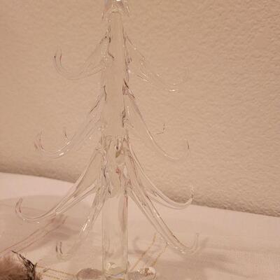 Lot 689: Assorted Christmas Theme Home Deco (Glass Tree, Vase and Ornament) 