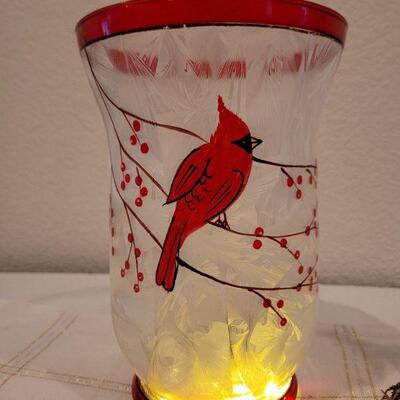 Lot 689: Assorted Christmas Theme Home Deco (Glass Tree, Vase and Ornament) 