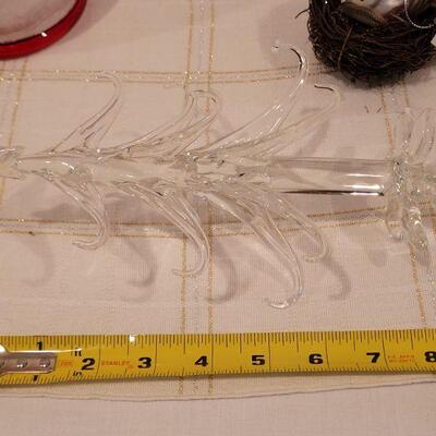 Lot 689: Assorted Christmas Theme Home Deco (Glass Tree, Vase and Ornament) 
