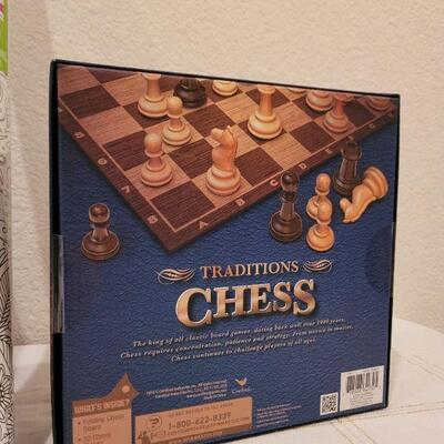 Lot 691: Brand NEW CHESS, Dance with Elf and COLOR your Own Wrapping Paper