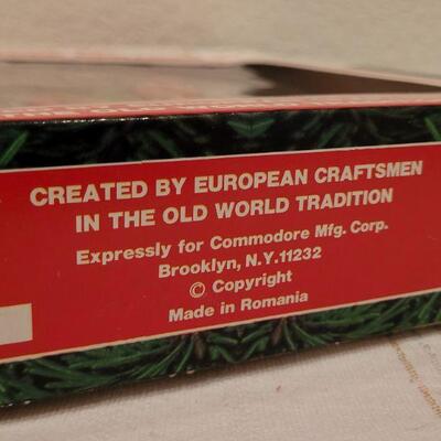 Lot 692: Assorted Vintage Glass Christmas Ornament 