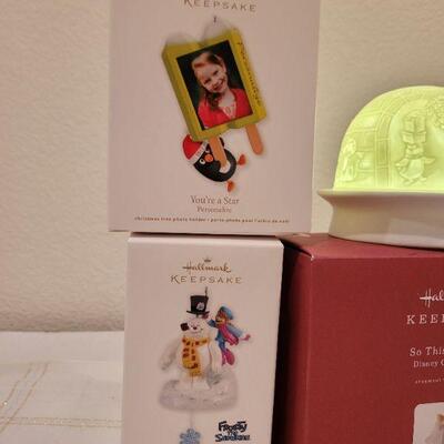 Lot 696: Assorted Hallmark Christmas Ornaments + Puzzle