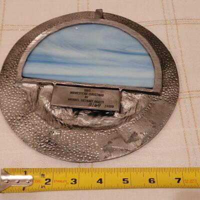 Lot 699: Vintage 1983 MIDWESTERN CHRISTMAS Pewter Plate