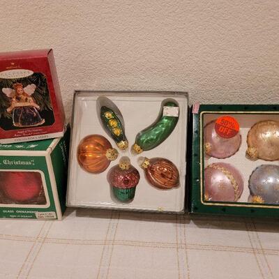 Lot 710: Assorted Hallmark and Glass Christmas Ornaments 