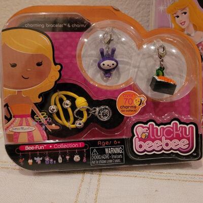 Lot 726: Assorted Princess NEW Gifts