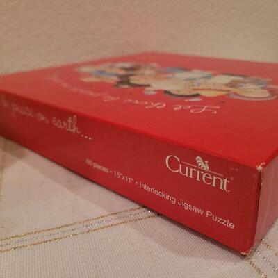 Lot 735: Hallmark Christmas Ornaments + NEW Puzzle
