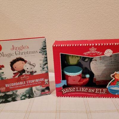 Lot 744: NEW Elf Toy + Christmas Book
