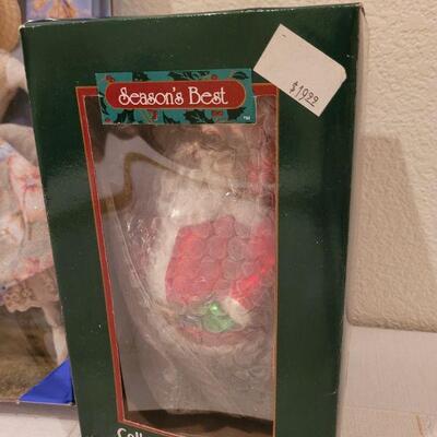 Lot 745: Vintage SOUND OF MUSIC Barbie + Santa Christmas Ornament 
