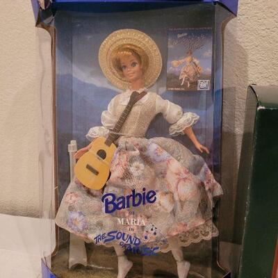 Lot 745: Vintage SOUND OF MUSIC Barbie + Santa Christmas Ornament 