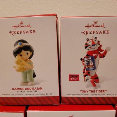 Lot 746: Assorted Hallmark Christmas Ornaments 