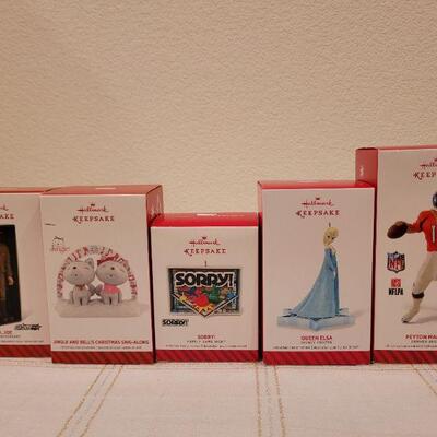 Lot 747: Assorted Hallmark Christmas Ornaments 