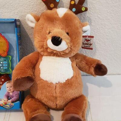 Lot 756: NEW VTech Toy & Ganz Reindeer Plushie