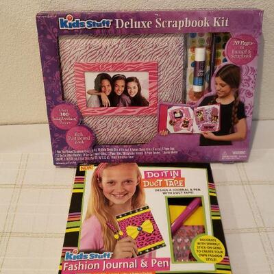 Lot 760: NEW Fashion Journal & Deluxe Scrapbook Kit