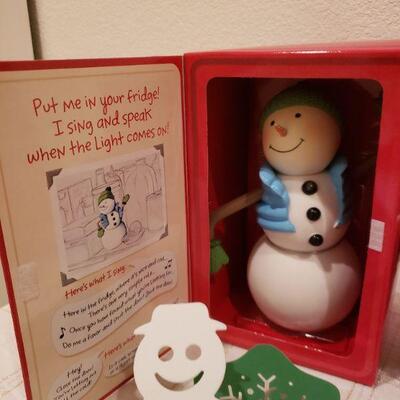 Lot 763: NEW Holiday Kitchen Lot  
