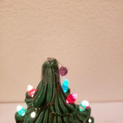 Lot 765:  Vintage Atlantic Mold Ceramic Music Box Christmas Tree (Lights & Music Both Work--Missing Some Bulbs)