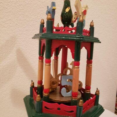 Lot 768: Vintage Christmas Pyramid (12 days of Christmas)