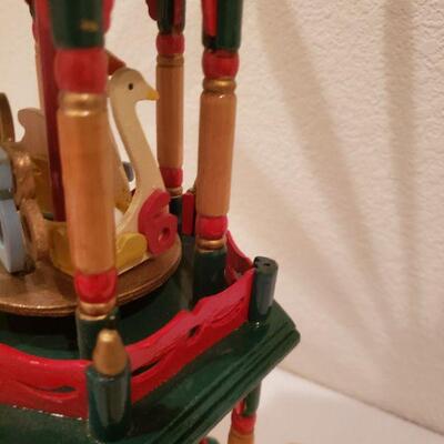 Lot 768: Vintage Christmas Pyramid (12 days of Christmas)