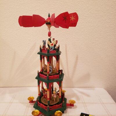 Lot 768: Vintage Christmas Pyramid (12 days of Christmas)