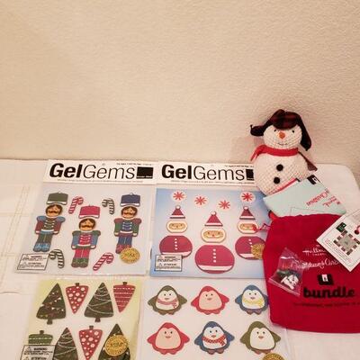 Lot 771: NEW Window Gel Gems & Hallmark Game, Hallmark Artist Snowoman Plushie