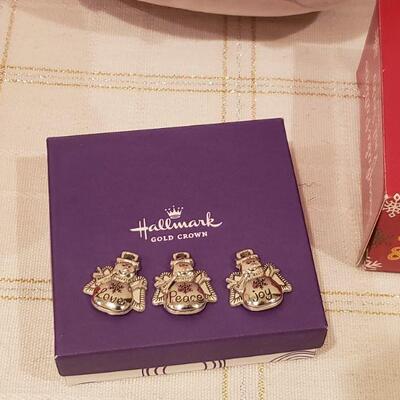 Lot 772:  New Snowman Slippers, (3) Snowman Charms, Snowflake Socks, Santa Wish Box, Cat Plushie 
