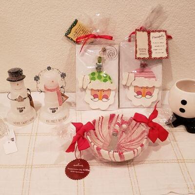 Lot 773:  NEW Holiday Cheer Lot