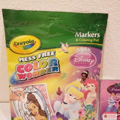Lot 785: NEW Disney Princess & Barbie Lot
