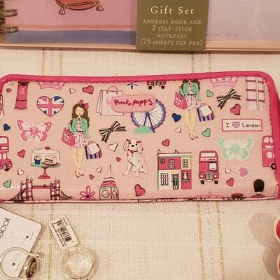 Lot 788: New Pink Poppy Wallet. (2) Rings, Holiday Socks & Hallmark Address Book Gift Set