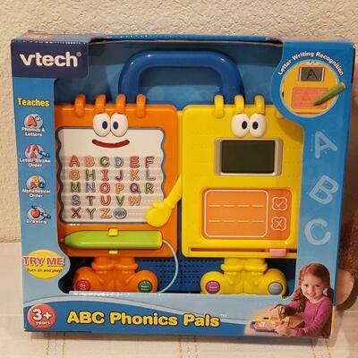 Lot 798:  New VTECH Toy & Plushie Reindeer 