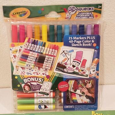 Lot 800: New Art Making Gifts