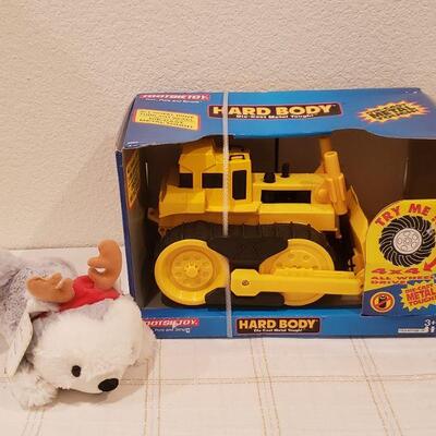 Lot 805: New Tootsie Toy Die Cast Bulldozer and "Jingle" Plushie 